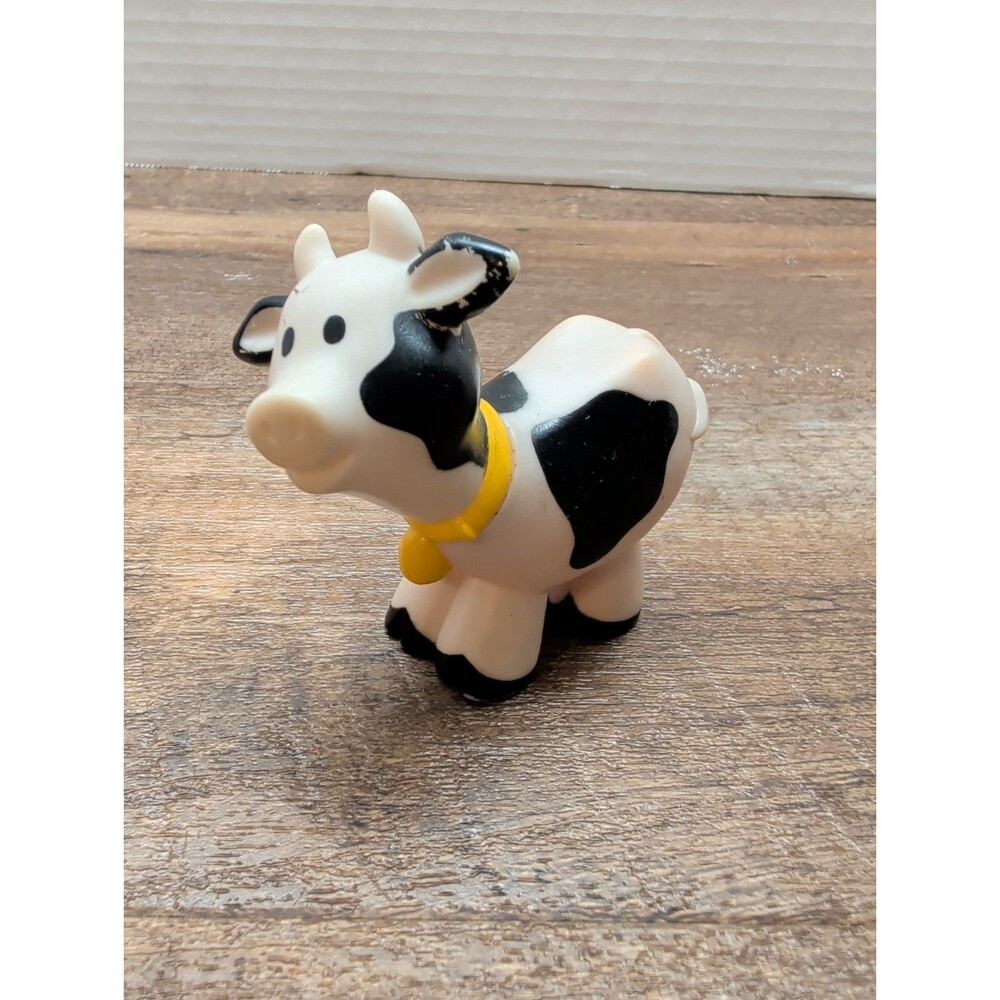 Fisher Price Little People Black & White Cow Farm Chunky Vintage For Farmer